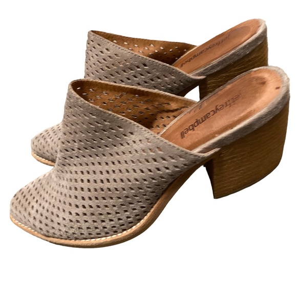 Authentic Jeffrey Campbell Favela Block Heel Mules Taupe 10 - Picture 2 of 6